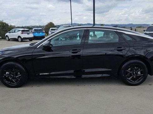 Used 2025 Kia K5 LXS FWD image 5