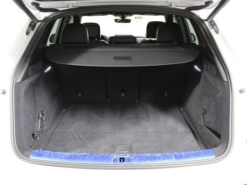 Used 2021 Audi SQ5 Premium Plus w/ Premium Plus Package image 37