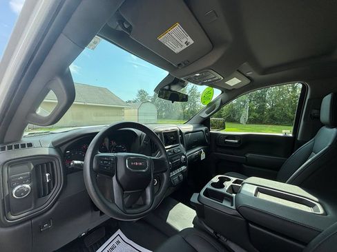 Used 2026 GMC Sierra 1500 Pro w/ Pro Value Package RWD image 13