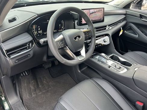 New 2026 INFINITI QX60 Luxe w/ Family Package AWD/4WD image 19