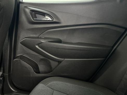 Used 2024 Chevrolet Trax LS w/ LS Convenience Package image 33