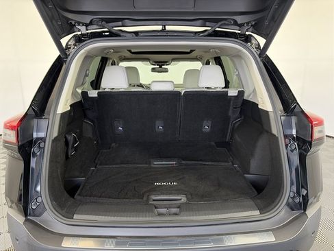 Certified 2023 Nissan Rogue SL AWD/4WD image 14