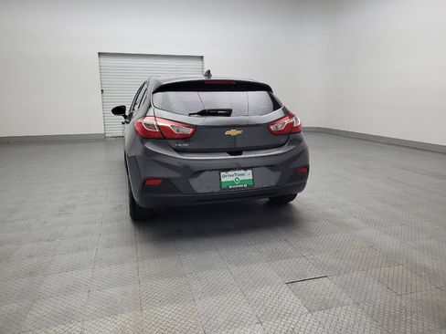 Used 2018 Chevrolet Cruze LT w/ Convenience Package image 6