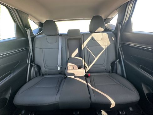 Used 2024 Hyundai Tucson SE FWD image 14