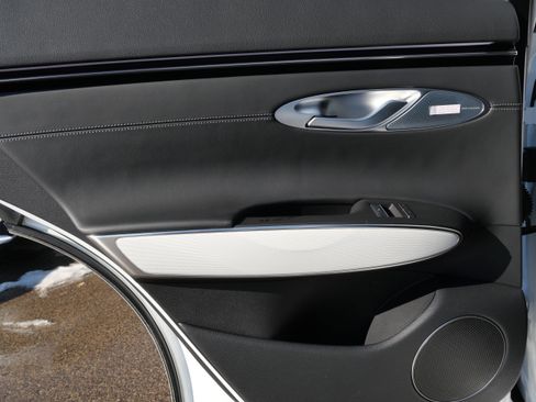 New 2026 Genesis GV70 2.5T Advanced image 6