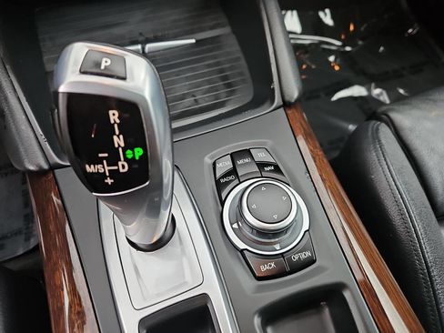 Used 2014 BMW X6 xDrive35i image 24