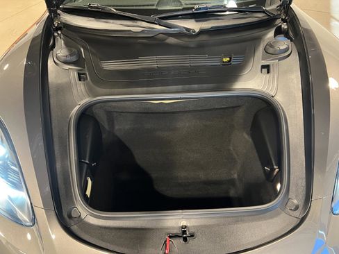 Used 2018 Porsche 718 Cayman image 33