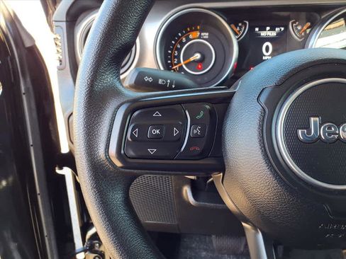 Used 2021 Jeep Wrangler Unlimited Sport image 10