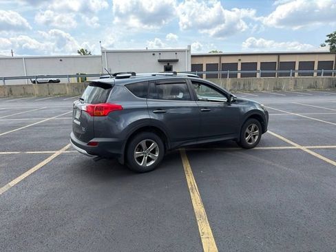 Used 2015 Toyota RAV4 XLE w/ Outdoor Package AWD/4WD image 4