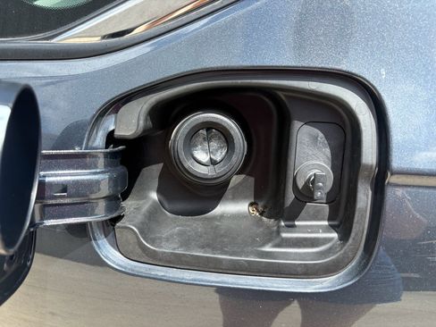 Certified 2024 Honda Accord EX image 29