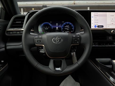 New 2026 Toyota Crown XLE image 33