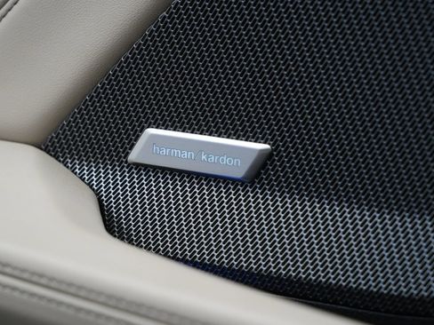 Used 2025 BMW M235i xDrive w/ Premium Package image 27