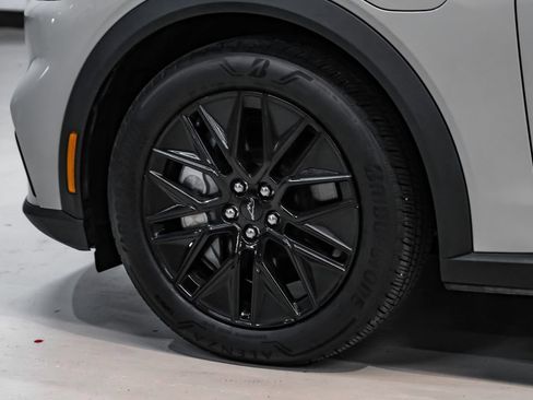 Used 2025 Ford Mustang Mach-E Select RWD image 57