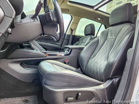 Used 2023 Buick Envision Avenir FWD image 7
