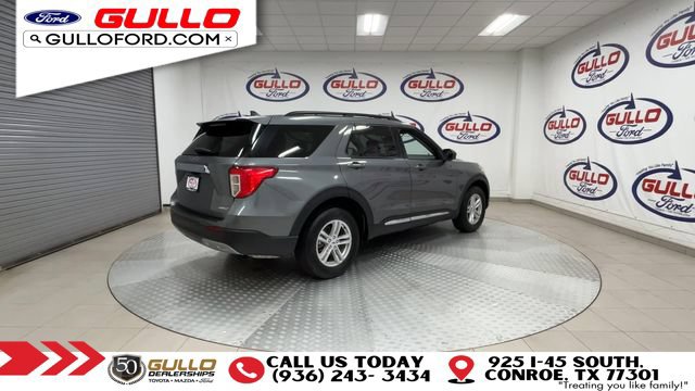 Used 2024 Ford Explorer XLT w/ Equipment Group 202A AWD/4WD image 8