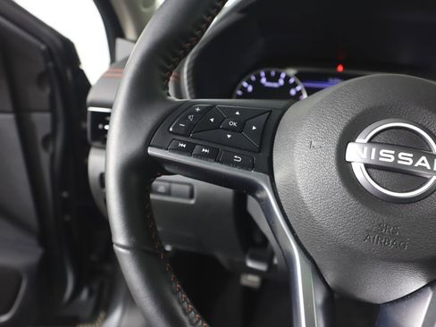 Used 2024 Nissan Sentra SR w/ SR Premium Package FWD image 14