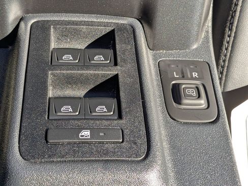 Used 2025 Ford Bronco Outer Banks image 25