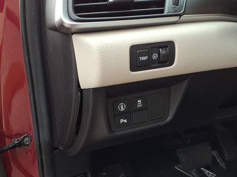 Used 2021 Honda Accord EX-L image 10