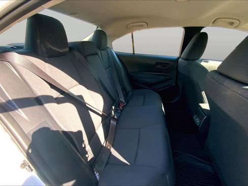 Certified 2025 Toyota Corolla LE FWD image 18