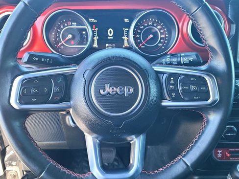 Used 2021 Jeep Wrangler Unlimited Rubicon AWD/4WD image 35