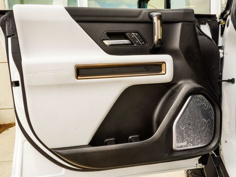 Used 2023 GMC Hummer EV Edition 1 AWD/4WD image 38