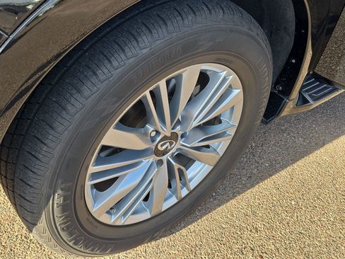 Used 2019 INFINITI QX80 Luxe image 20