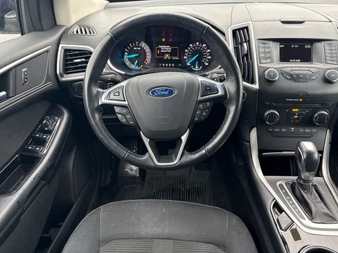 Used 2016 Ford Edge SEL image 20