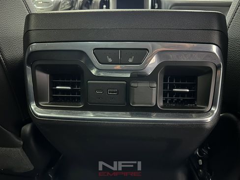 Used 2021 GMC Sierra 3500 Denali w/ Denali Ultimate Package image 42