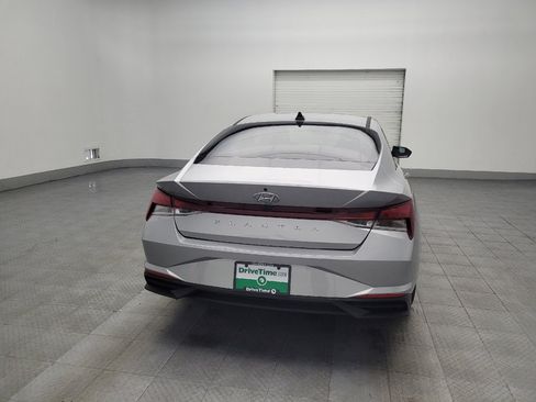 Used 2021 Hyundai Elantra SEL image 7