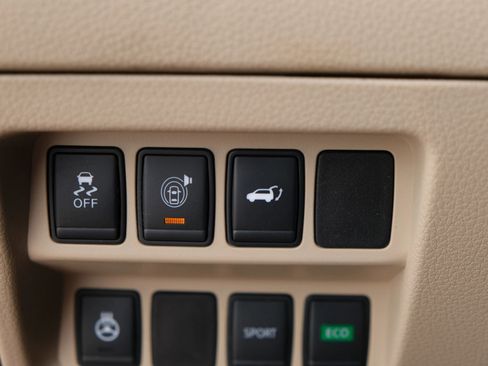 Used 2017 Nissan Rogue SL w/ SL Premium Package image 33