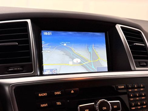 Used 2015 Mercedes-Benz ML 350 ML350 4MATIC w/ Premium 1 Package image 32