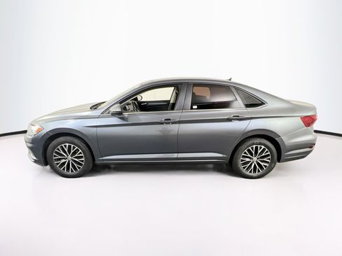Used 2021 Volkswagen Jetta SE w/ SE Cold Weather Package FWD image 8