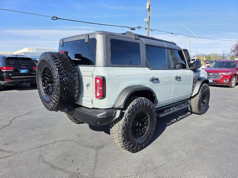 Used 2024 Ford Bronco Everglades image 5