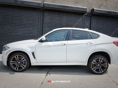 Used 2016 BMW X6 M image 3