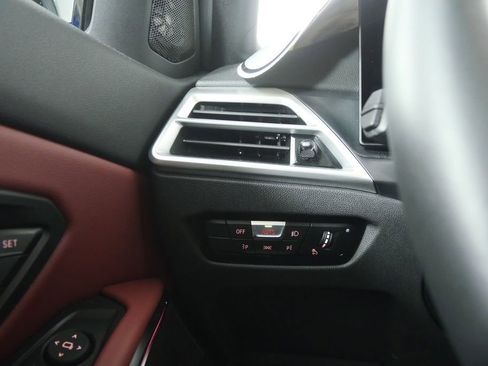 Used 2025 BMW M340i xDrive image 22