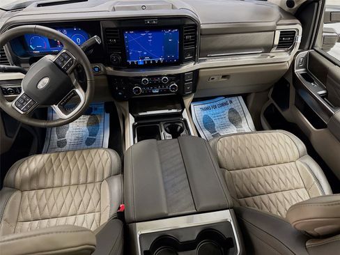 New 2025 Ford F350 Platinum w/ Platinum Plus Package image 23