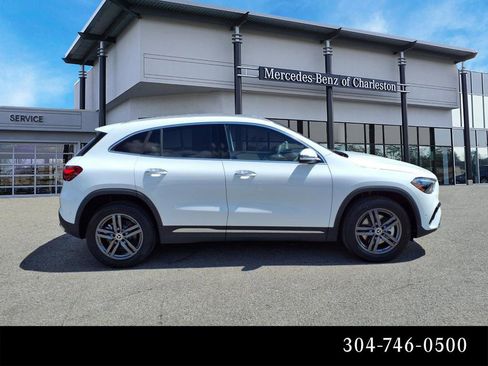Used 2026 Mercedes-Benz GLA 250 4MATIC image 2