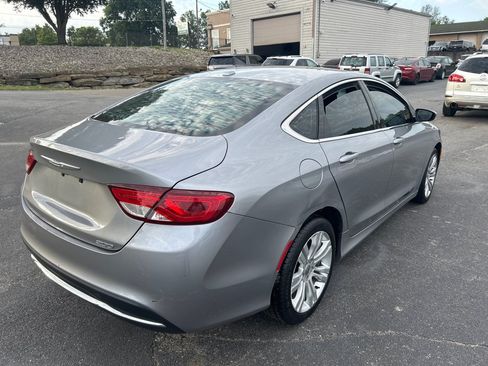 Used 2015 Chrysler 200 Limited w/ Convenience Group FWD image 6