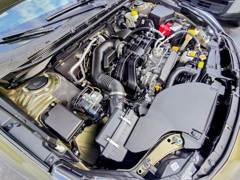 Used 2023 Subaru Outback Premium image 40