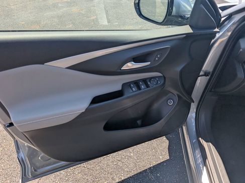 New 2026 Buick Envista Avenir FWD image 14