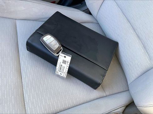 Used 2019 Hyundai Tucson Value image 11