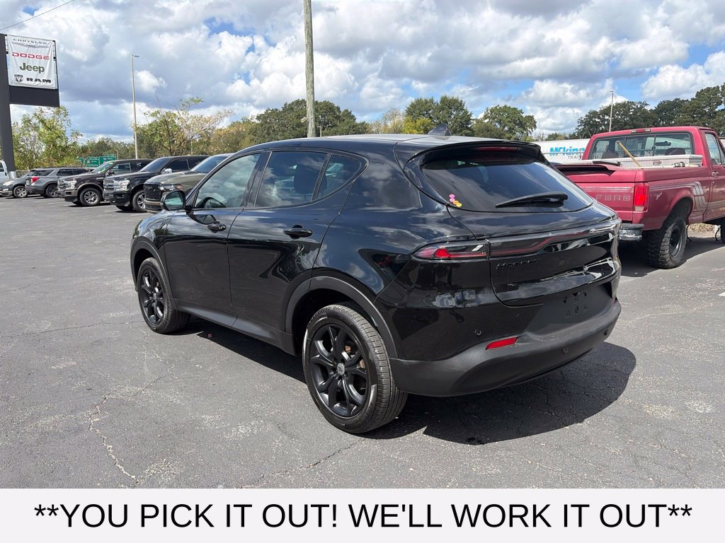 Used 2024 Dodge Hornet GT Plus w/ GT Blacktop Package AWD/4WD image 4