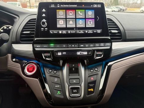 Used 2025 Honda Odyssey Elite image 10