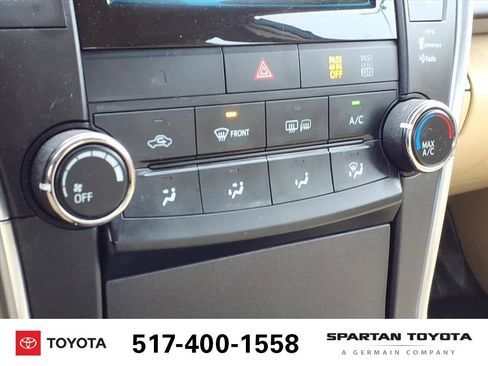 Used 2015 Toyota Camry LE image 23