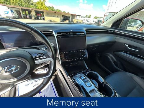 Used 2023 Hyundai Tucson Limited image 32