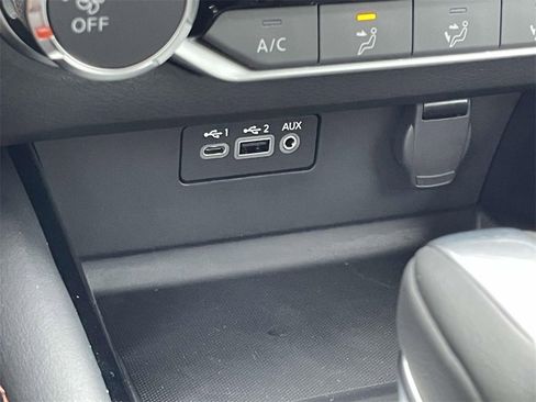 New 2025 Nissan Altima 2.5 SR image 17