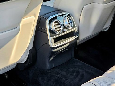 Certified 2020 Mercedes-Benz S 560 4MATIC Sedan image 26