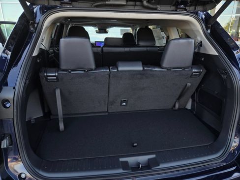 Certified 2026 Toyota Highlander XLE AWD/4WD image 24