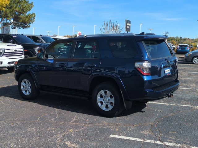 Used 2016 Toyota 4Runner SR5 AWD/4WD image 8