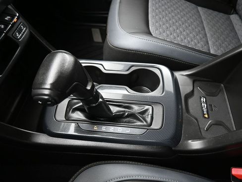 Used 2020 Chevrolet Colorado Z71 w/ Z71 Midnight Edition image 23